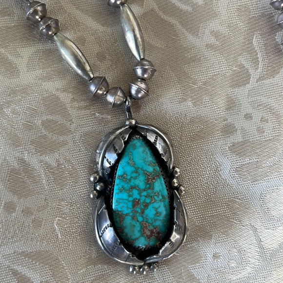 Jewelry - Navajo shadowbox Native American turquoise unmarked sterling artisan crafted